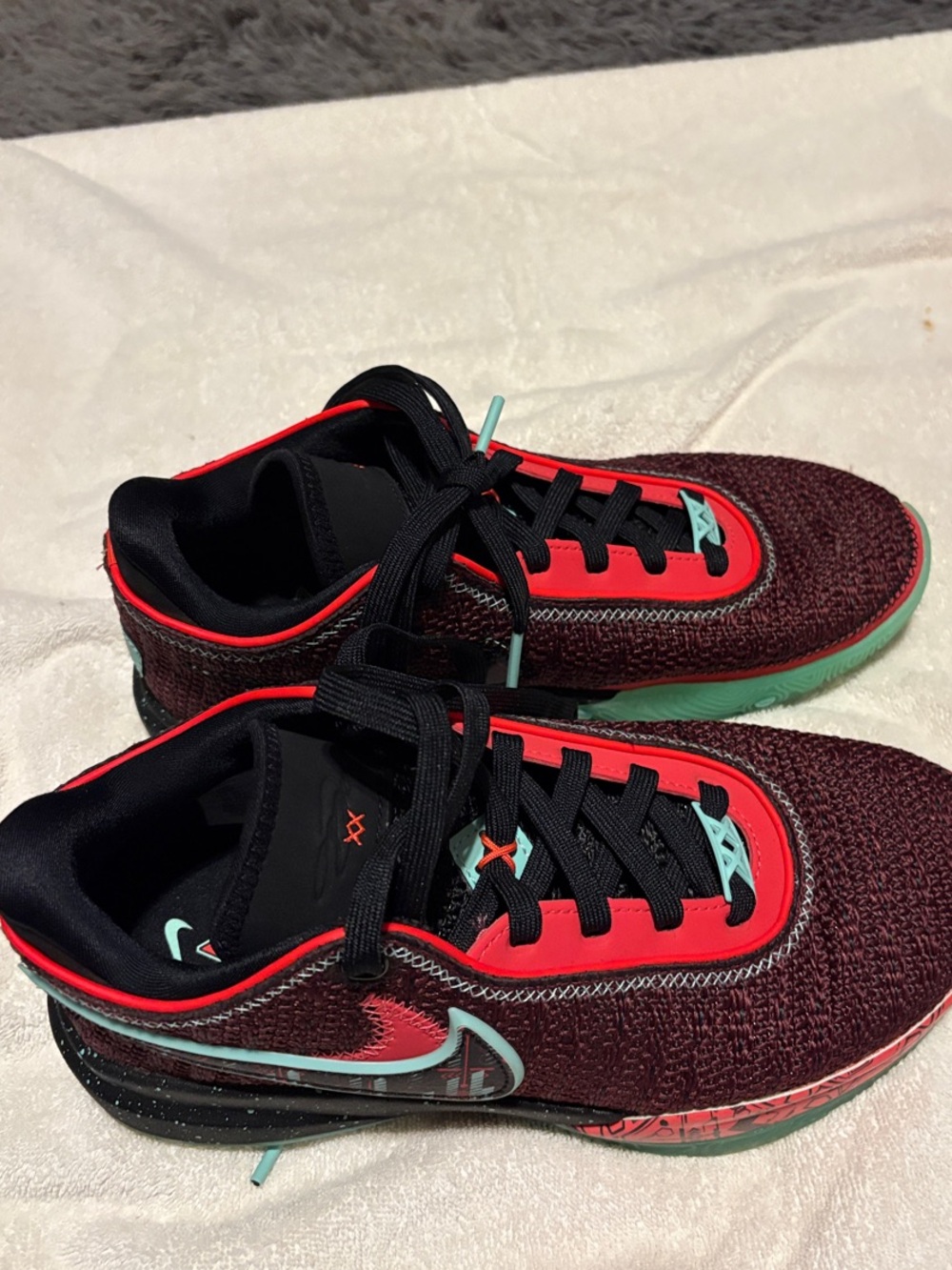 Nike Kids Burgundy & Teal Athletic Sneakers
